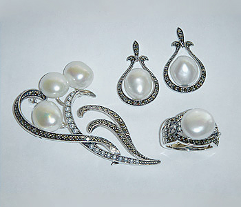 Victorian style & pearls 005